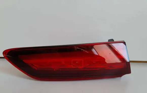 Skoda Karoq Rear/tail lights 57A945307 00203100