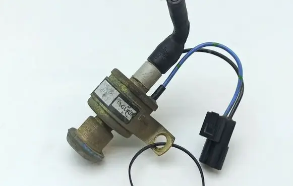 Jaguar XJ X300 Cruise control relay LNA1950AA