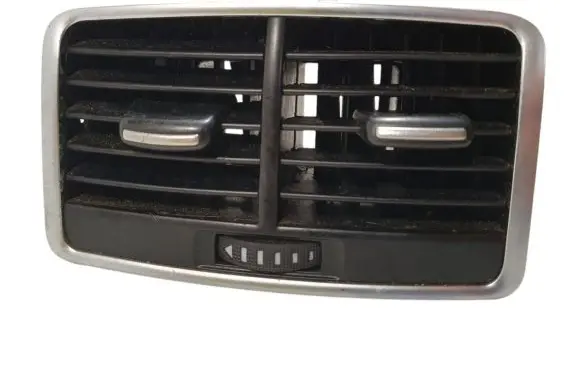 Audi A6 S6 C6 4F Rear air vent grill 4F0819203C