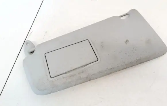Sun visor
