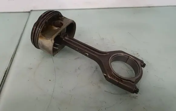 BMW 5 E60 E61 Piston with connecting rod 11247589540 11257558528