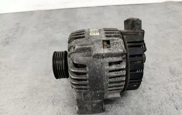 Peugeot 607 Generator/alternator 9638276380