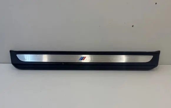 BMW 6 F12 F13 Front sill trim cover 8051705