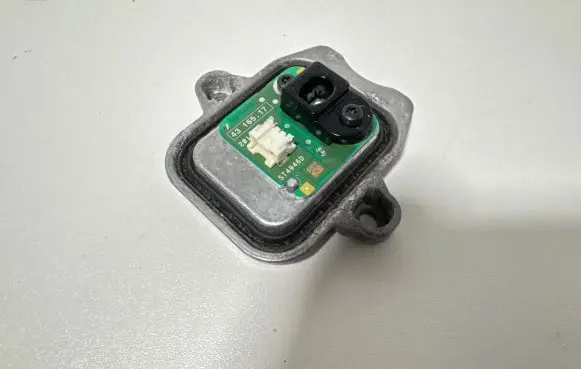 BMW 3 F30 F35 F31 LED ballast control module 63117419615 7419615