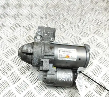 BMW X1 E84 Starter motor 0986024980 8571905