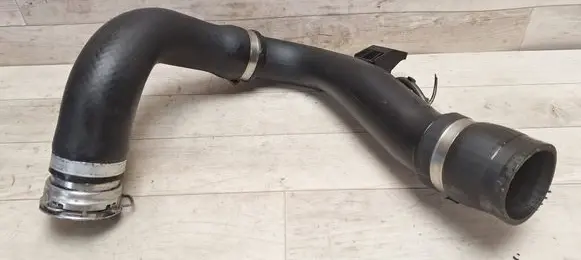 Toyota Avensis T250 Intercooler hose/pipe 173620R010