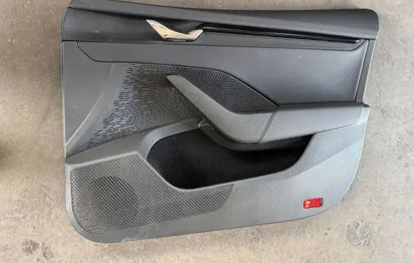 Skoda Octavia Mk4 Front door card panel trim