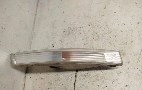 Volkswagen PASSAT B6 Front indicator light 3C0953042H 3C0963042H