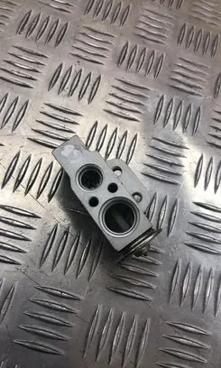 Audi A5 8T 8F Air conditioning (A/C) expansion valve 52316990