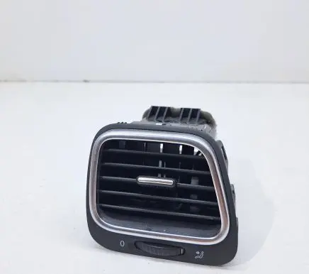 Volkswagen Eos Dashboard side air vent grill/cover trim 1Q0819710B 1Q0819704K