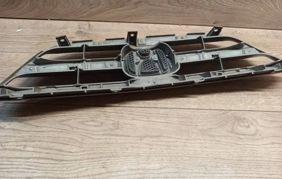 Volkswagen Golf IV Front grill 1J0853655G 1J0853651H