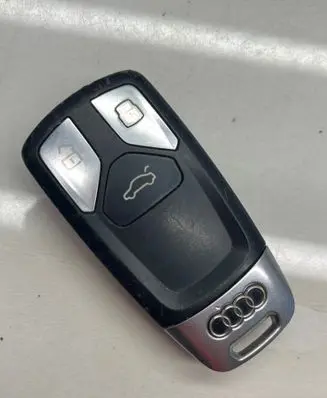 Audi A4 S4 B9 Ignition key/card Nocode