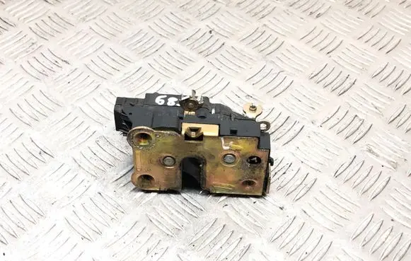 Renault Kangoo I Front door lock 4602