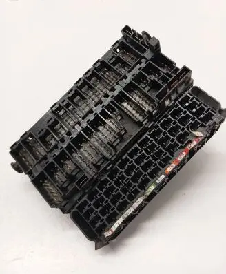 Volkswagen Transporter - Caravelle T4 Fuse box set 357937039
