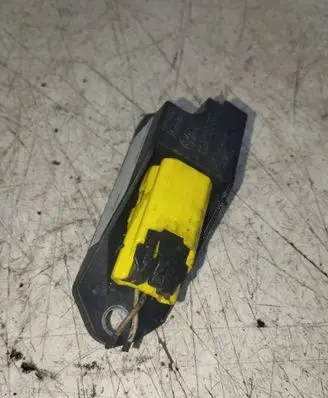 Volkswagen PASSAT B5.5 Airbag deployment crash/impact sensor 6q0909606