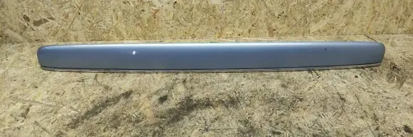 Tailgate trim