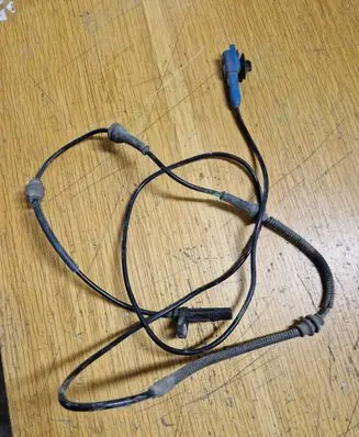 Citroen C5 Rear ABS sensor wiring 