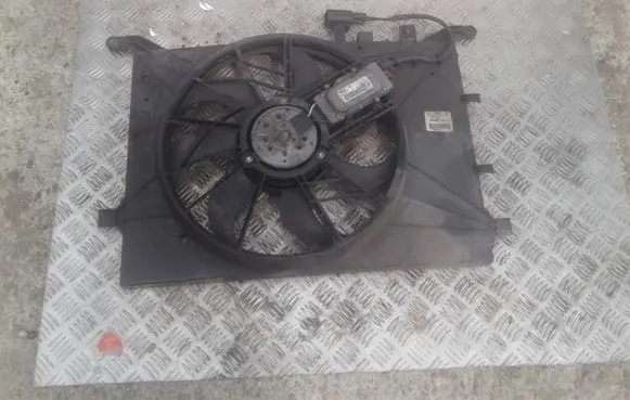 Volvo S60 Electric radiator cooling fan 30645148