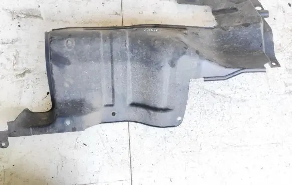 KIA Carens I Engine splash shield/under tray 0k2fa56121