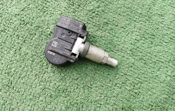 BMW X6M F86 Tire pressure sensor 707355