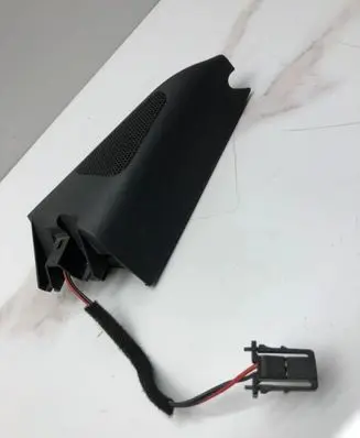 Volkswagen PASSAT B6 Side speaker trim/cover 3C0837994