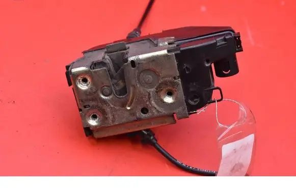 Front door lock