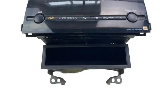 Toyota Prius (XW20) Radio/CD/DVD/GPS head unit P3809