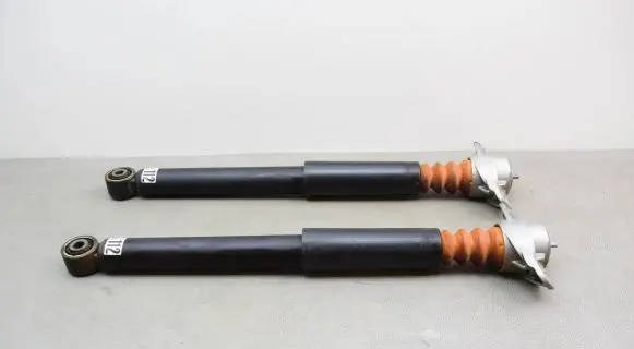 Volkswagen Jetta VI Rear shock absorber/damper 5C0512011AA 1K0511353M