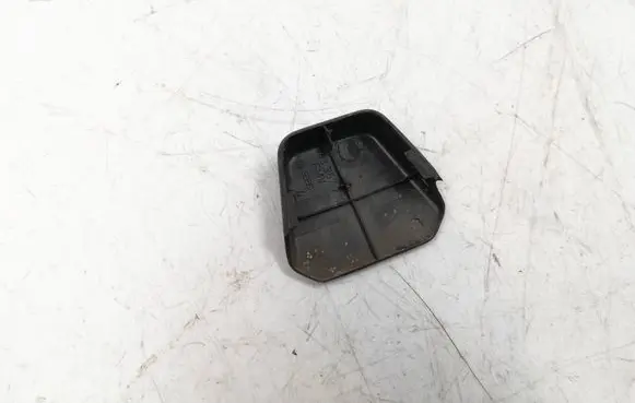 Volkswagen PASSAT B3 Seat belt trim 443857719FMW