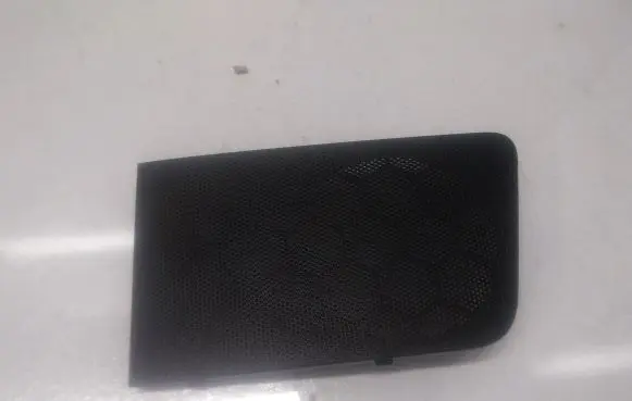Side speaker trim/cover