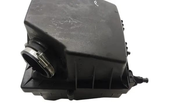 Opel Corsa E Air filter box 13433510