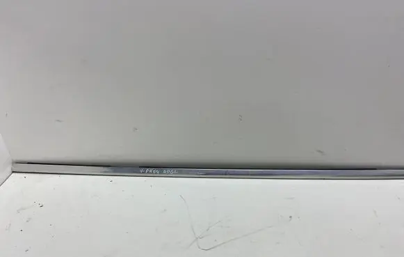 Volkswagen Phaeton Rear sill trim cover