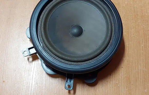 Audi A3 S3 A3 Sportback 8P Front door speaker 8P0035411