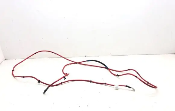 Mercedes-Benz E W212 Positive cable (battery) A2124403938