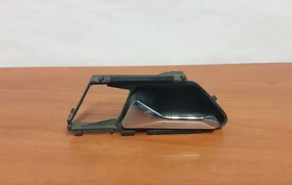 Mercedes-Benz E W124 Front door interior handle 6731 1247600161