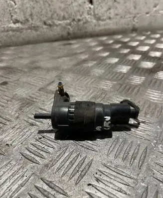 Audi A4 S4 B8 8K Windscreen/windshield washer pump 8K9955647