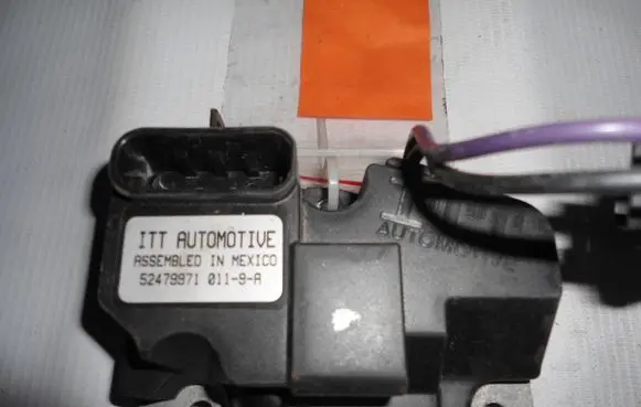 Chevrolet Corvette C5 Heater blower motor/fan resistor