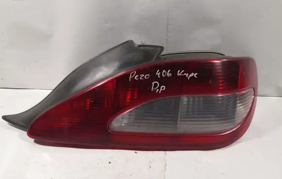 Peugeot 406 Rear/tail lights 2289D