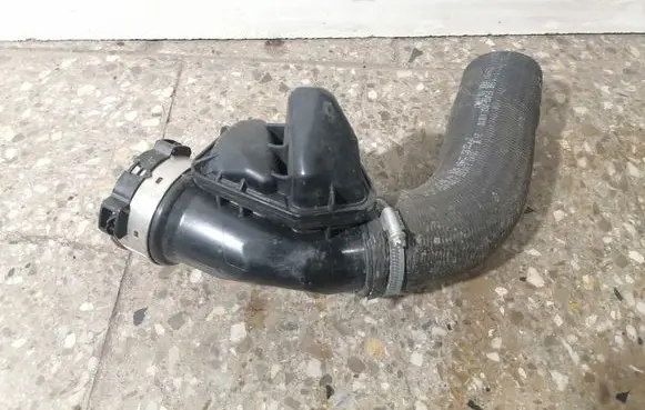 Volvo XC90 Intercooler hose/pipe 31422061 31422062