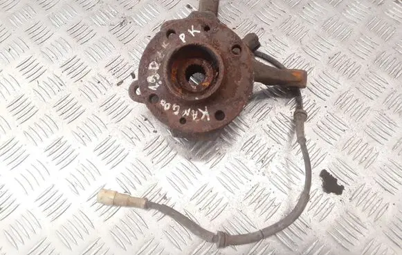 Front wheel hub spindle knuckle
