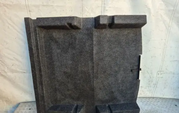 Chrysler 300 - 300C Trunk/boot mat liner 04628970AD
