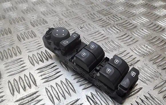 Renault Scenic III - Grand scenic III Electric window control switch e30169