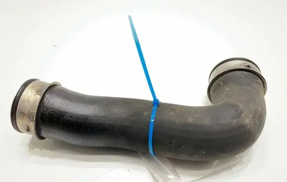 Skoda Octavia Mk2 (1Z) Intercooler hose/pipe 1K0145834L