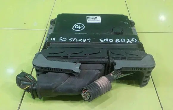 Lexus GS 300 350 430 450H Engine control unit/module 8998130080