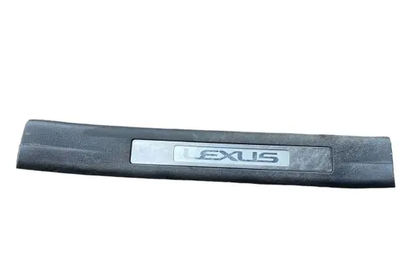 Lexus RX 330 - 350 - 400H Rear sill trim cover 6793048020 6793048010 6791748030