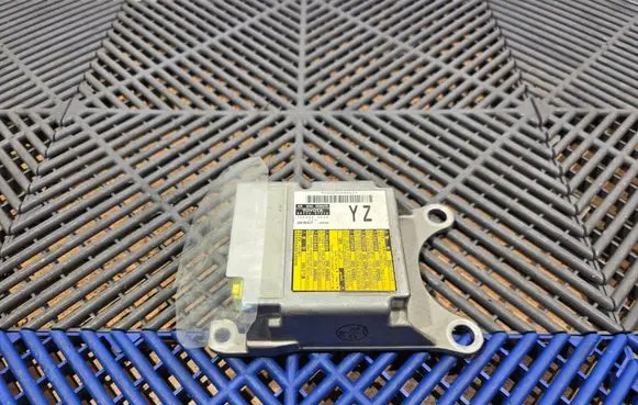 Toyota Prius (XW30) Electric auxiliary coolant/water pump 060200686E 8917047310