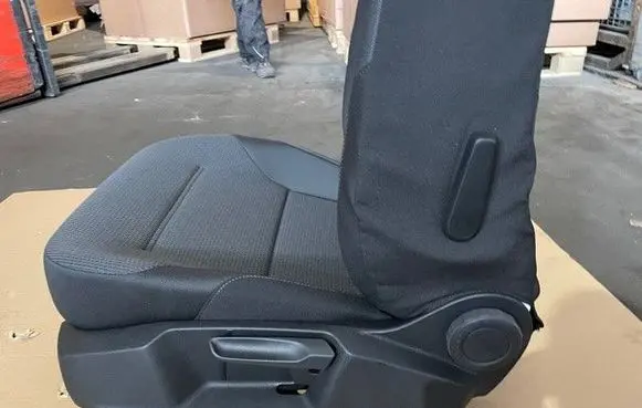 Volkswagen Touareg I Front double seat 5G4881021ND