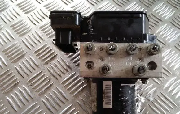 Opel Insignia A ABS Pump 22838815 16817028 54085899F