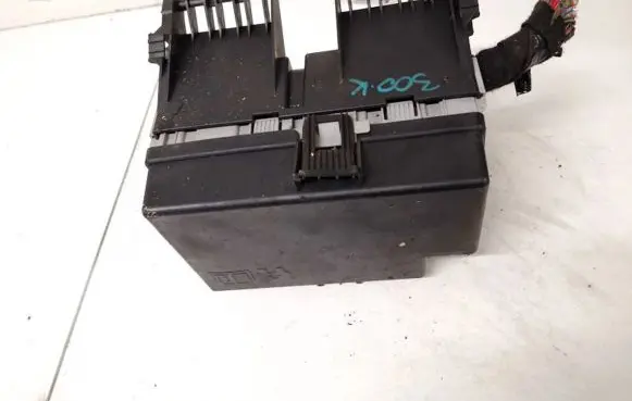Ford Transit Fuse box set 6c1t14067ca 6c1t-14067-ca