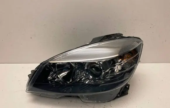 Mercedes-Benz C W204 Headlight/headlamp A2039060700 A2048200161
